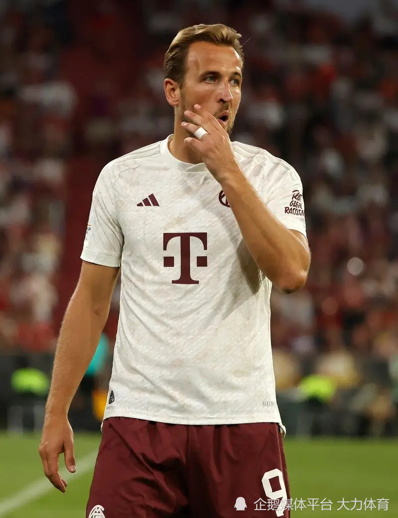 在现代足球 在现代足球