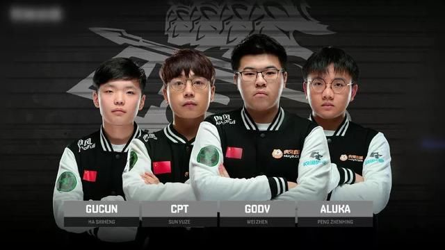 与此同时 与此同时